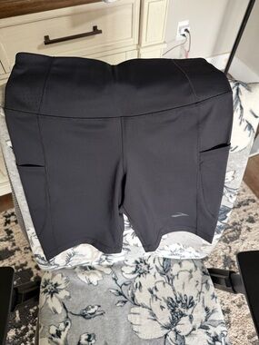 Women's Black High-Waist Active Bike Shorts with Side Pockets